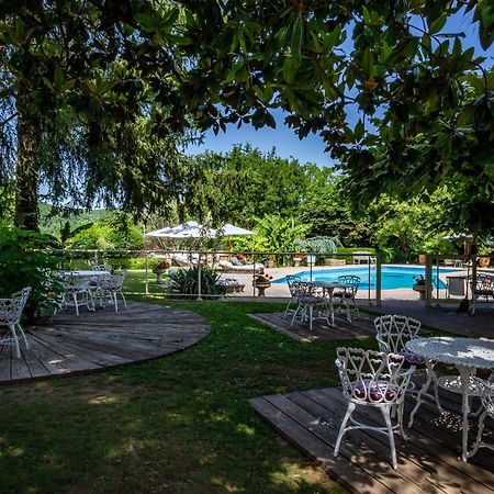 Hotel Restaurant Le Centenaire Les Eyzies Екстериор снимка