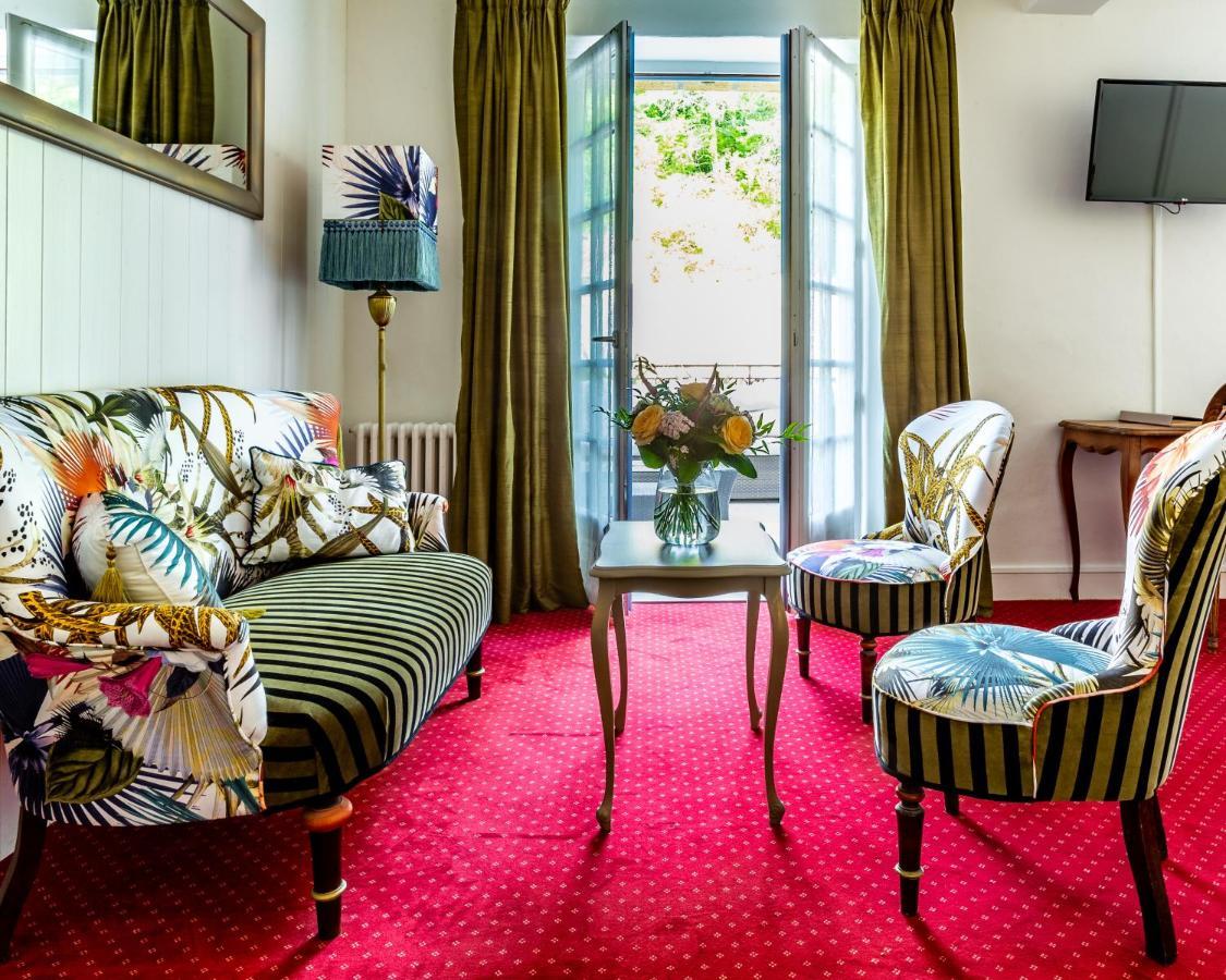 Hotel Restaurant Le Centenaire Les Eyzies Екстериор снимка
