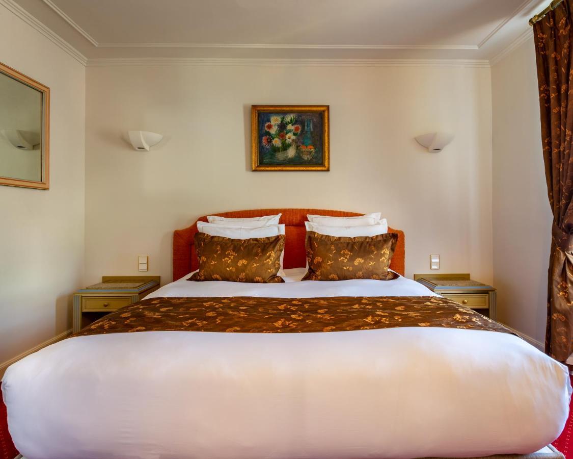 Hotel Restaurant Le Centenaire Les Eyzies Екстериор снимка