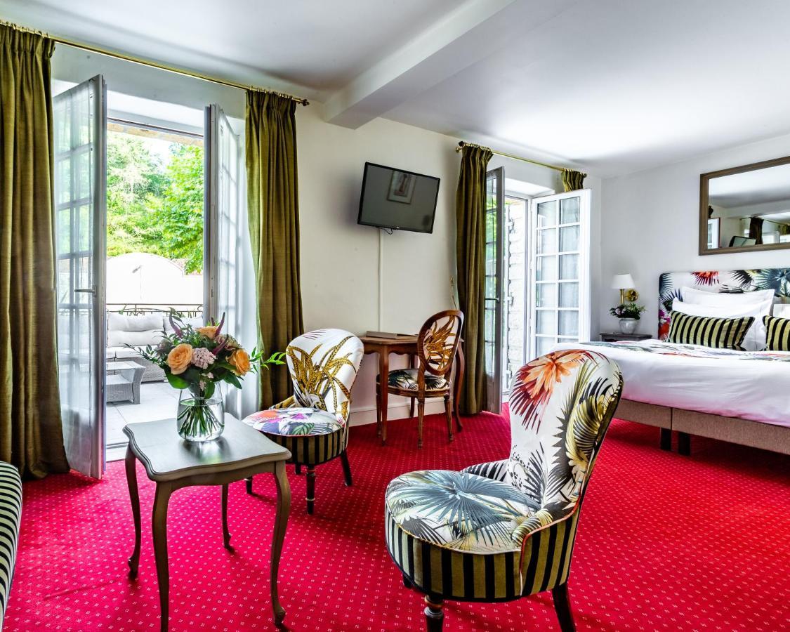 Hotel Restaurant Le Centenaire Les Eyzies Екстериор снимка